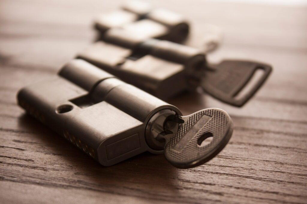 anti snap locks wallsend