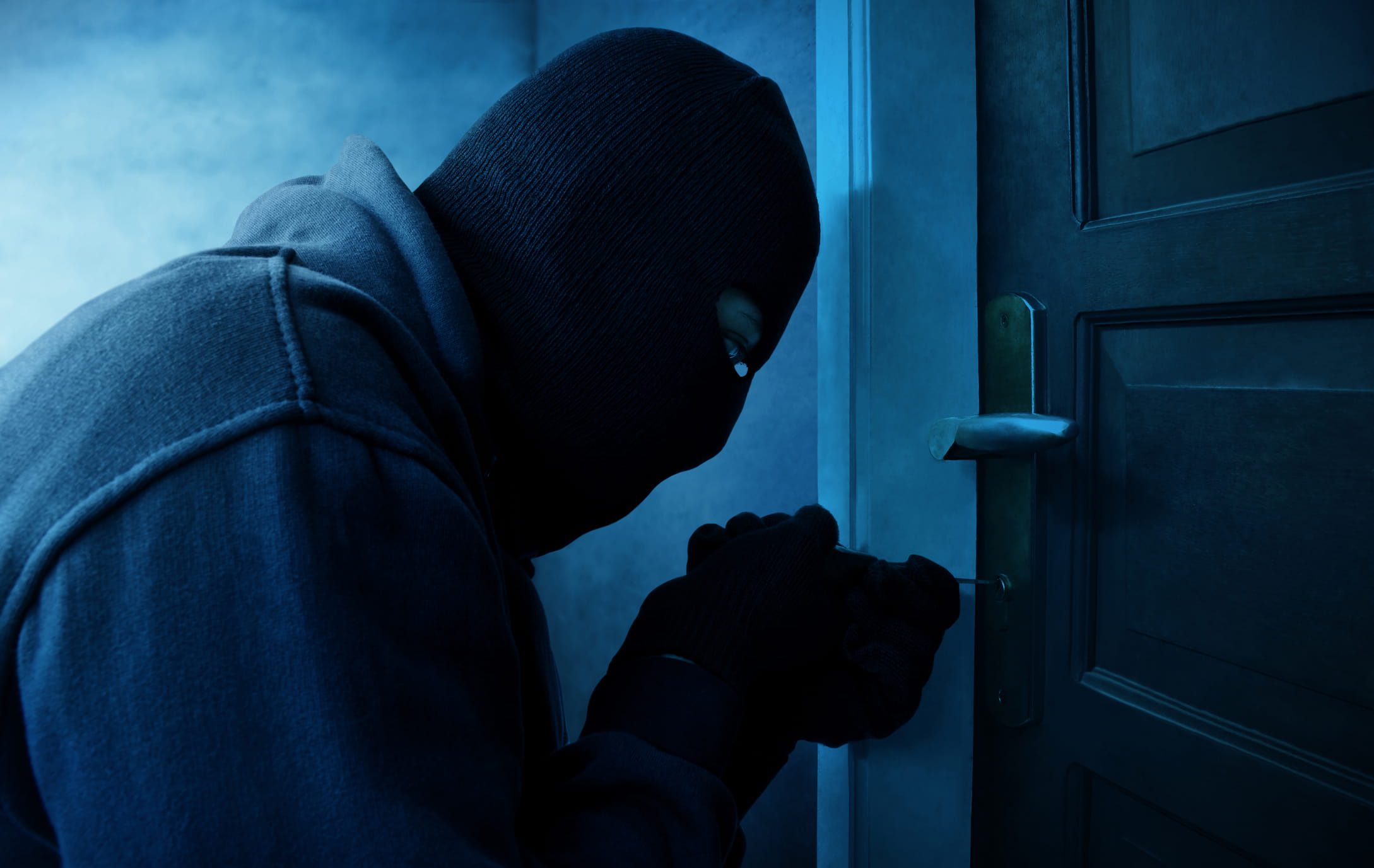 burglar lock snapping in wallsend